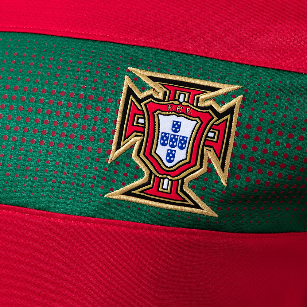 2010 PORTUGAL HOME (PLAYER VERSION)