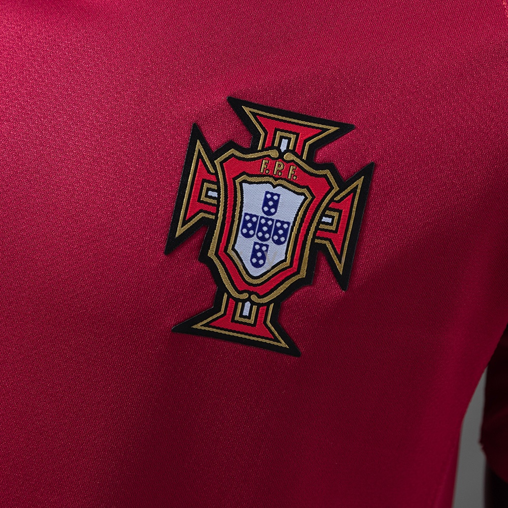 2006 PORTUGAL HOME (PLAYER VERSION)