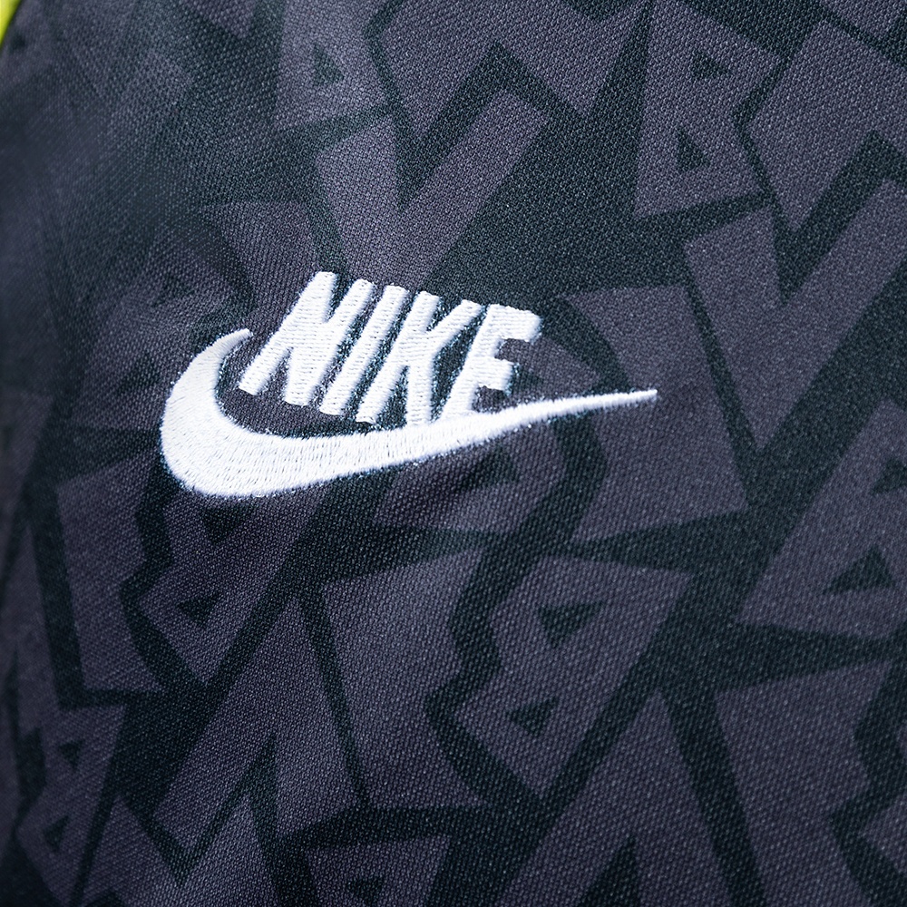 1995-96 BORUSSIA DORTMUND AWAY