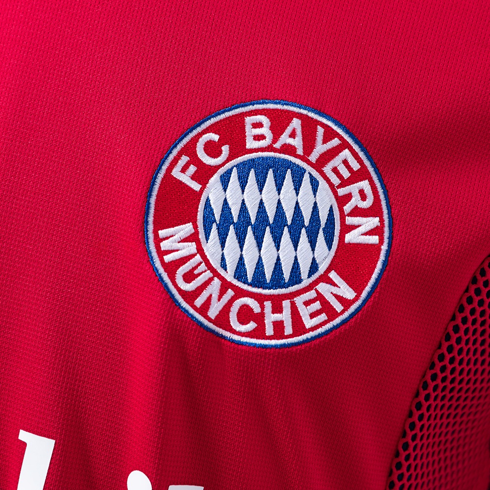 2002-03 BAYERN MUNICH HOME