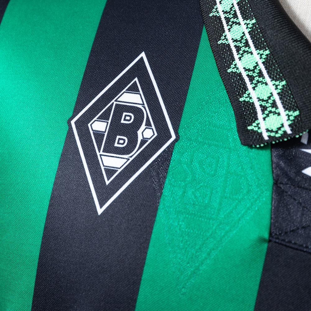 1995-96 BORUSSIA MONCHENGLADBACH AWAY