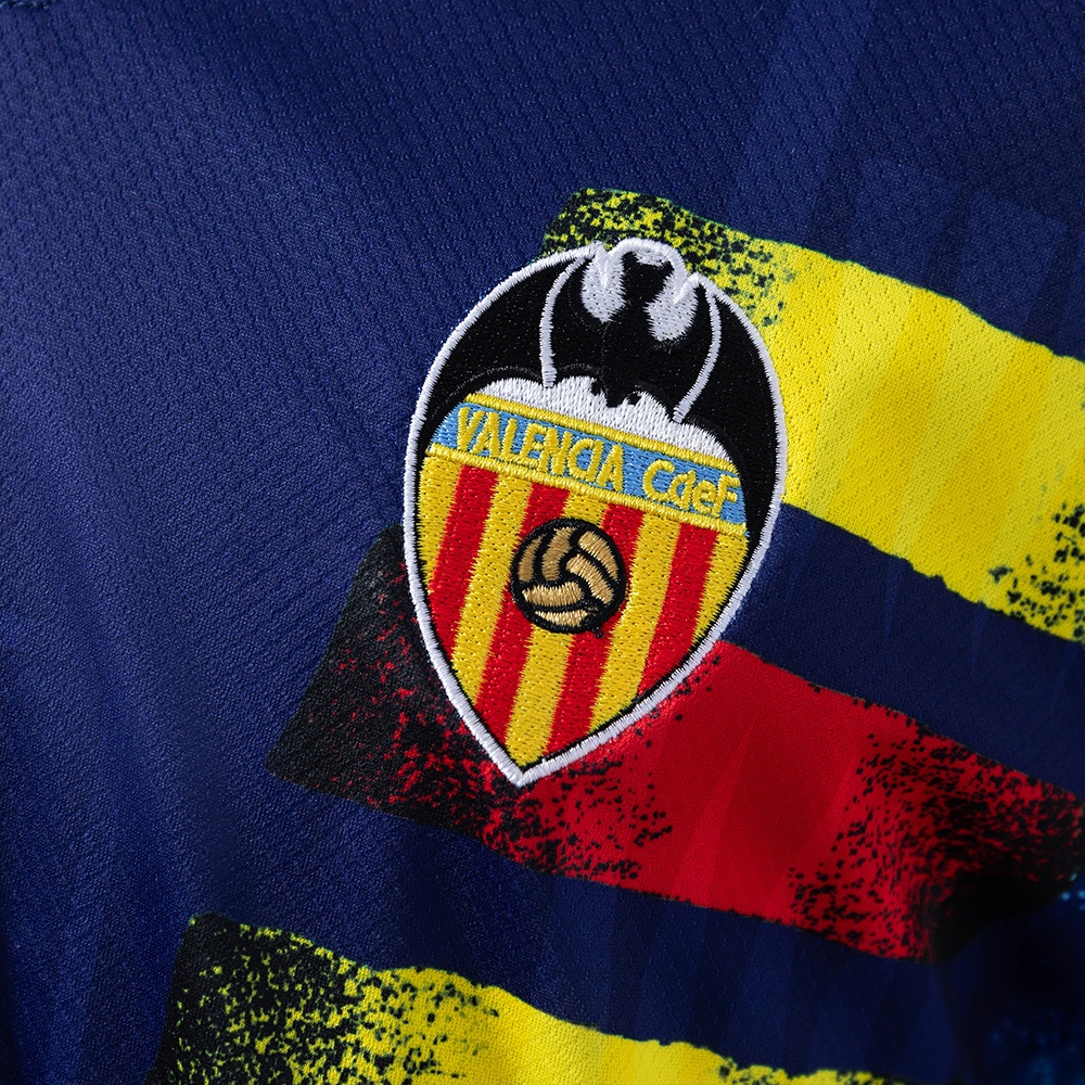 1996-97 VALENCIA AWAY
