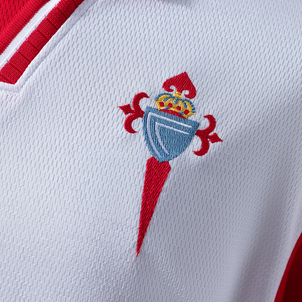 2001-02 CELTA VIGO AWAY