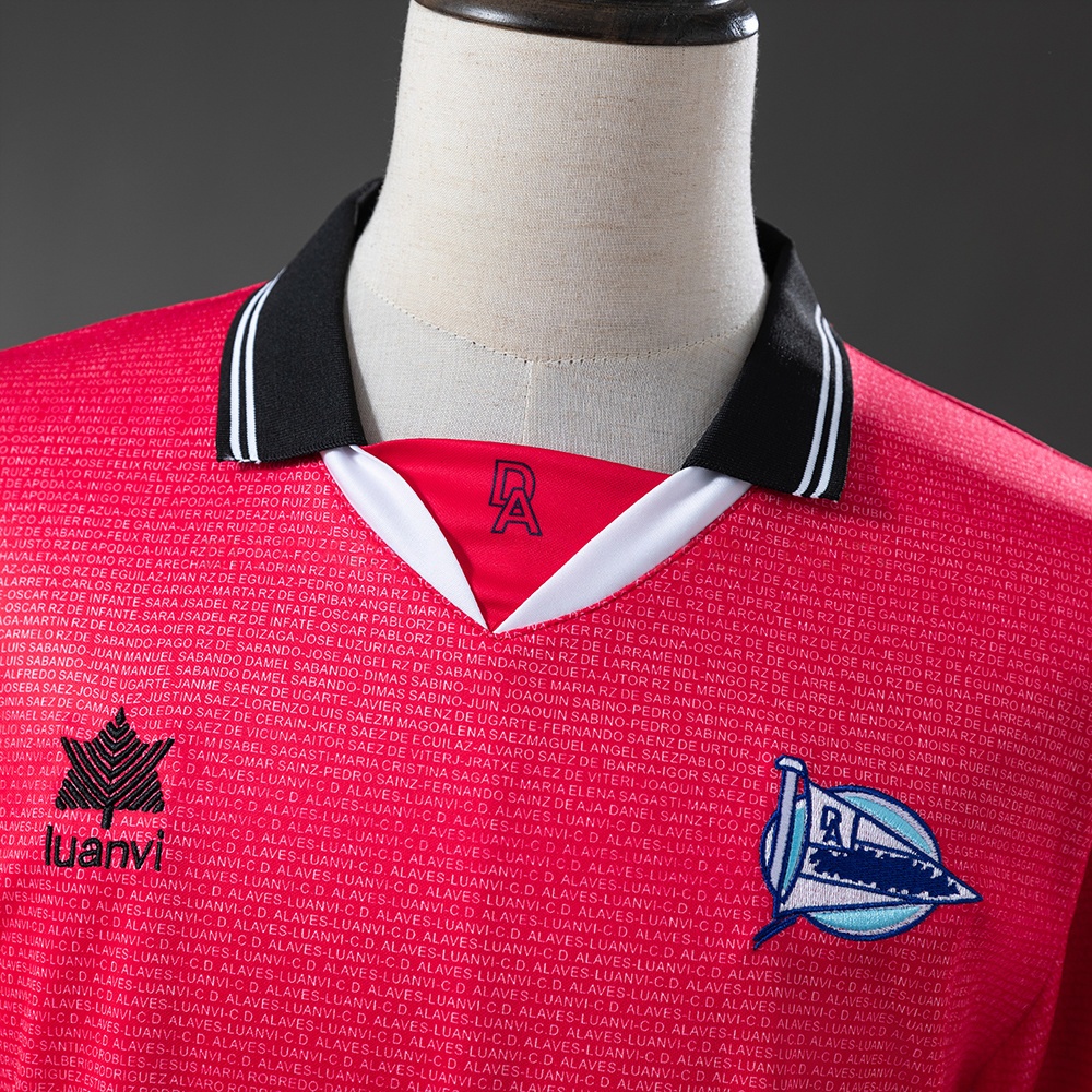 2000-01 DEPORTIVO ALAVÉS AWAY