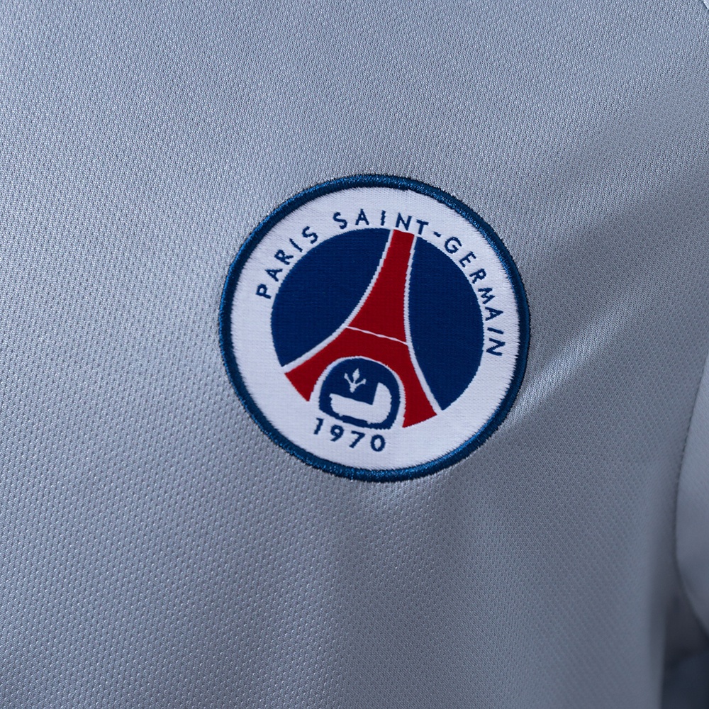 2001-02 PSG AWAY