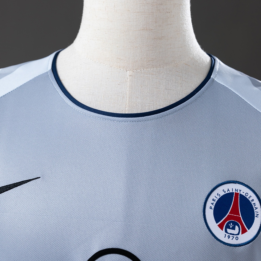 2001-02 PSG AWAY