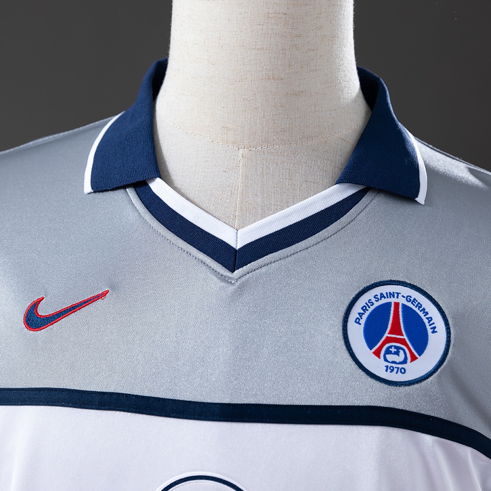 1999-00 PSG AWAY