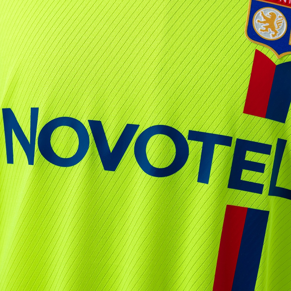2008-09 LYON AWAY