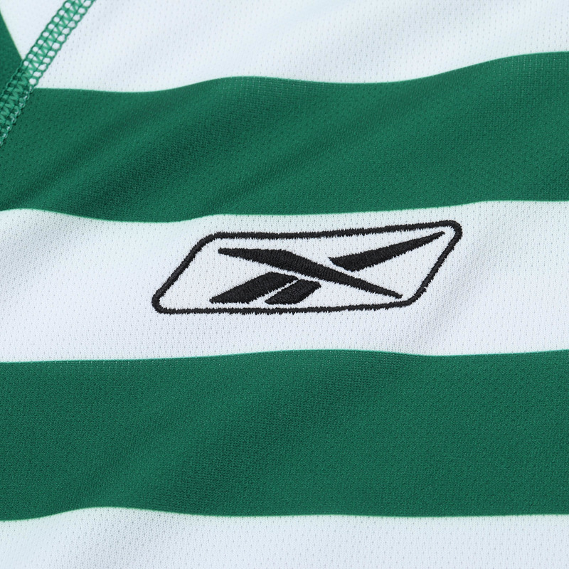 2003-04 SPORTING LISBON HOME KIDS KIT