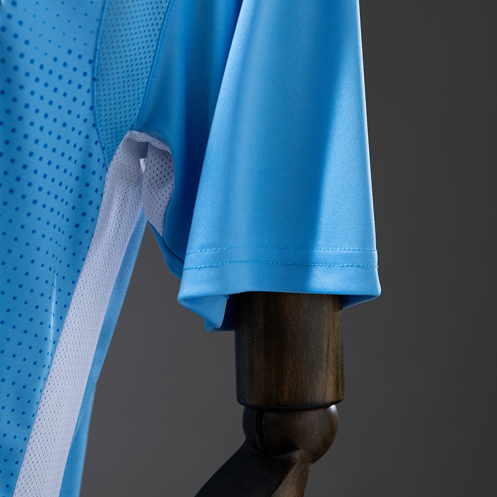 2011-12 MANCHESTER CITY HOME