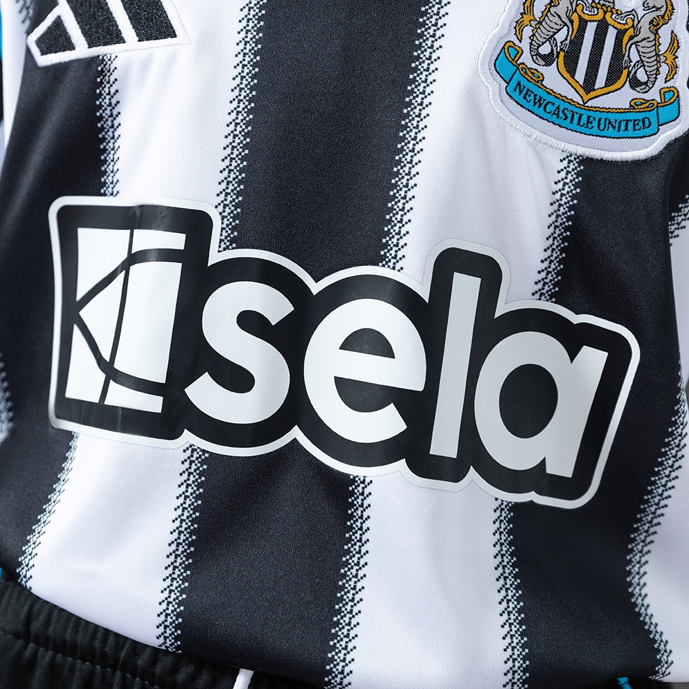 2025-26 NEWCASTLE HOME MEN AND KIDS KIT