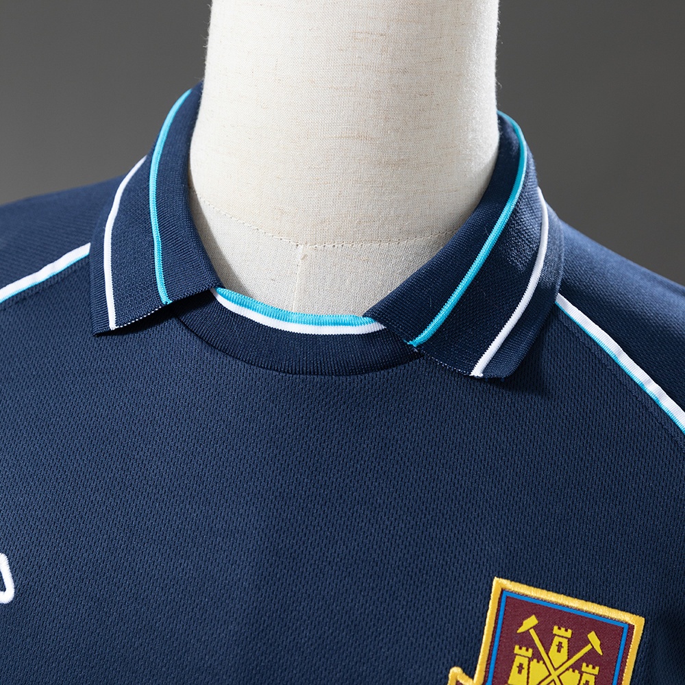 1999-01 WEST HAM UNITED THIRD AWAY