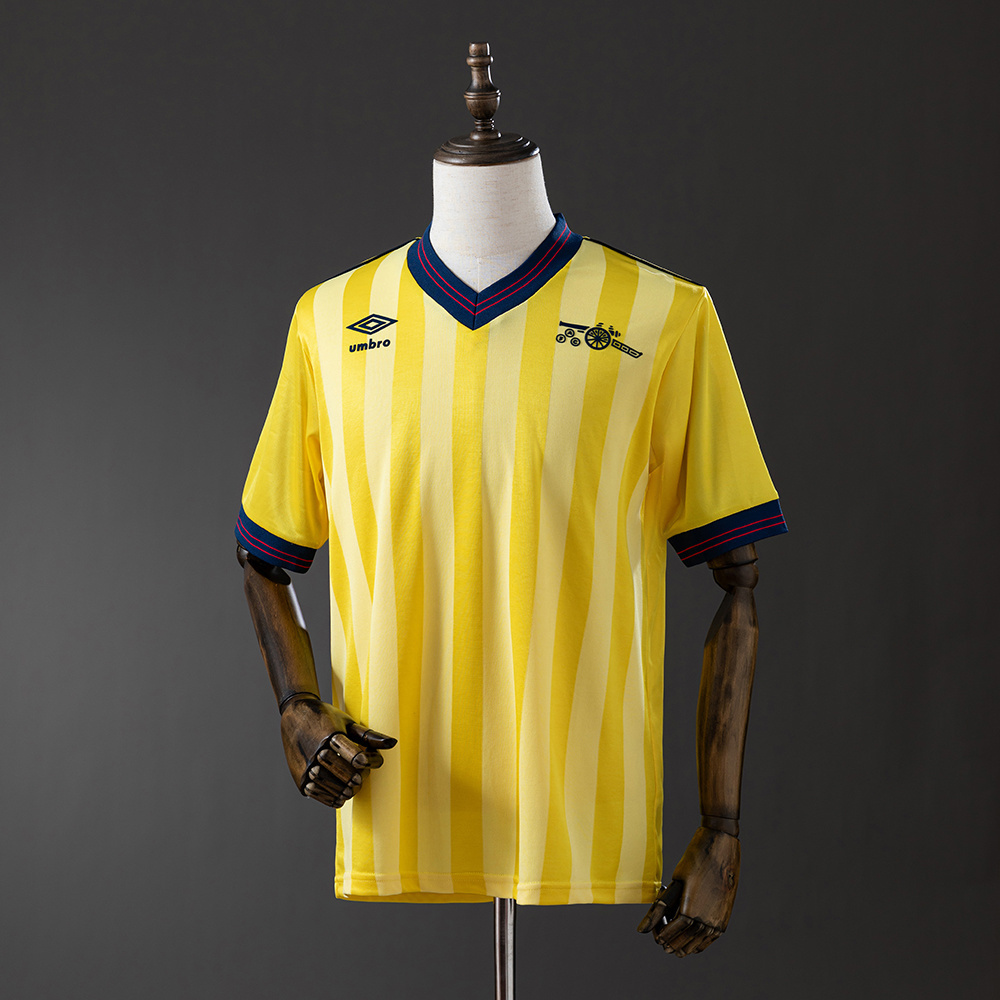 1983-86 ARSENAL AWAY