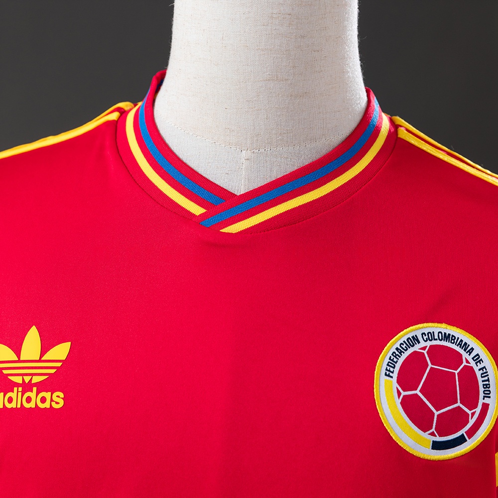 1990 COLOMBIA AWAY