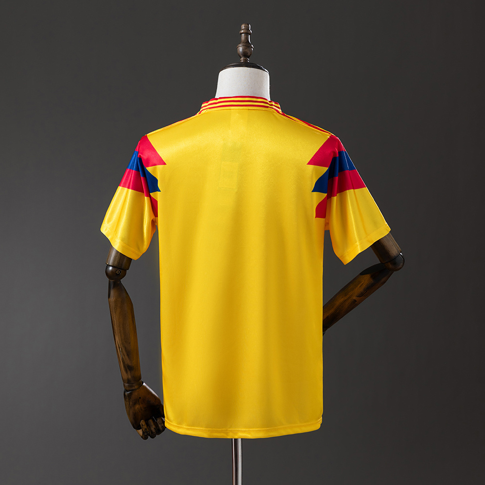 1990 COLOMBIA HOME