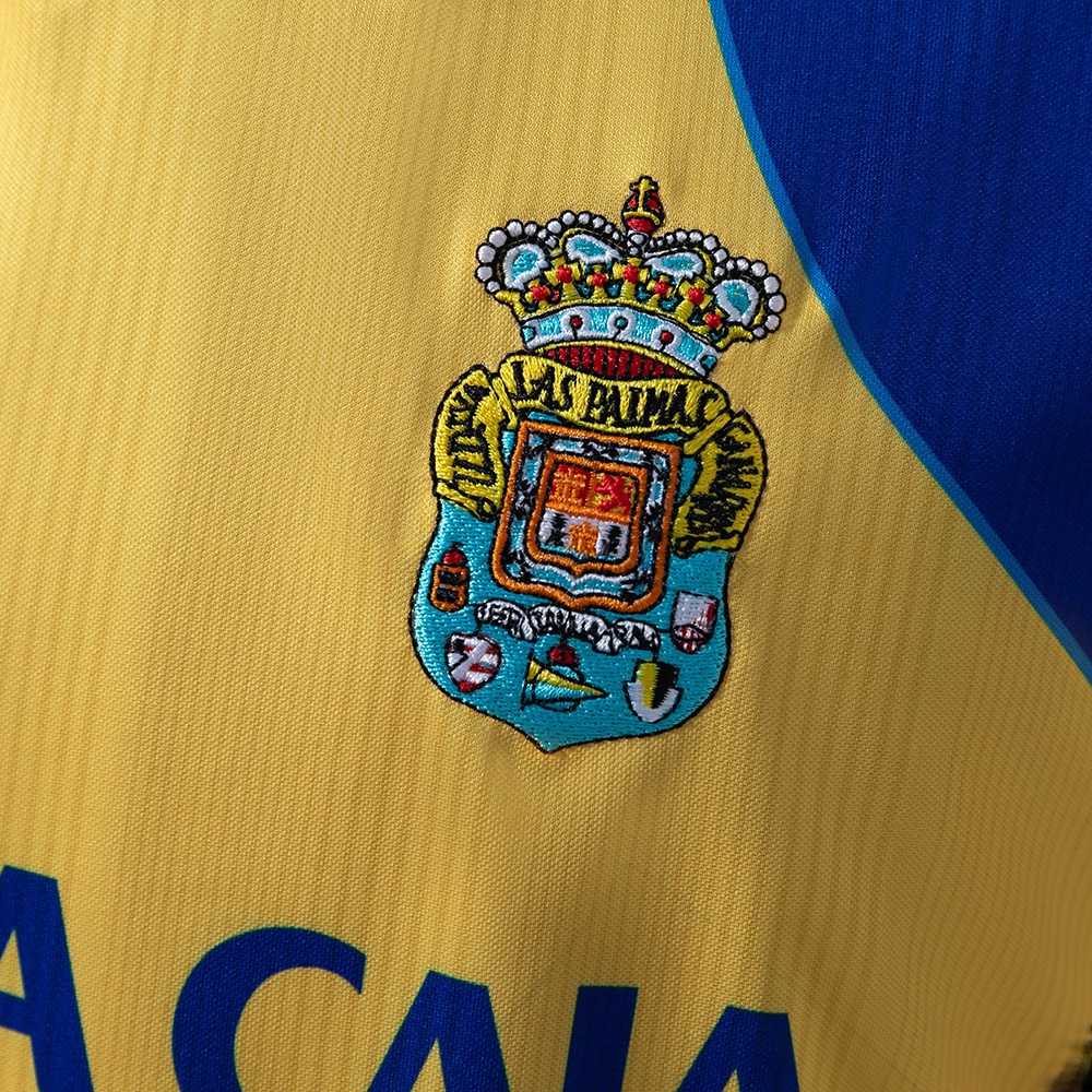 2000-01 LAS PALMAS HOME