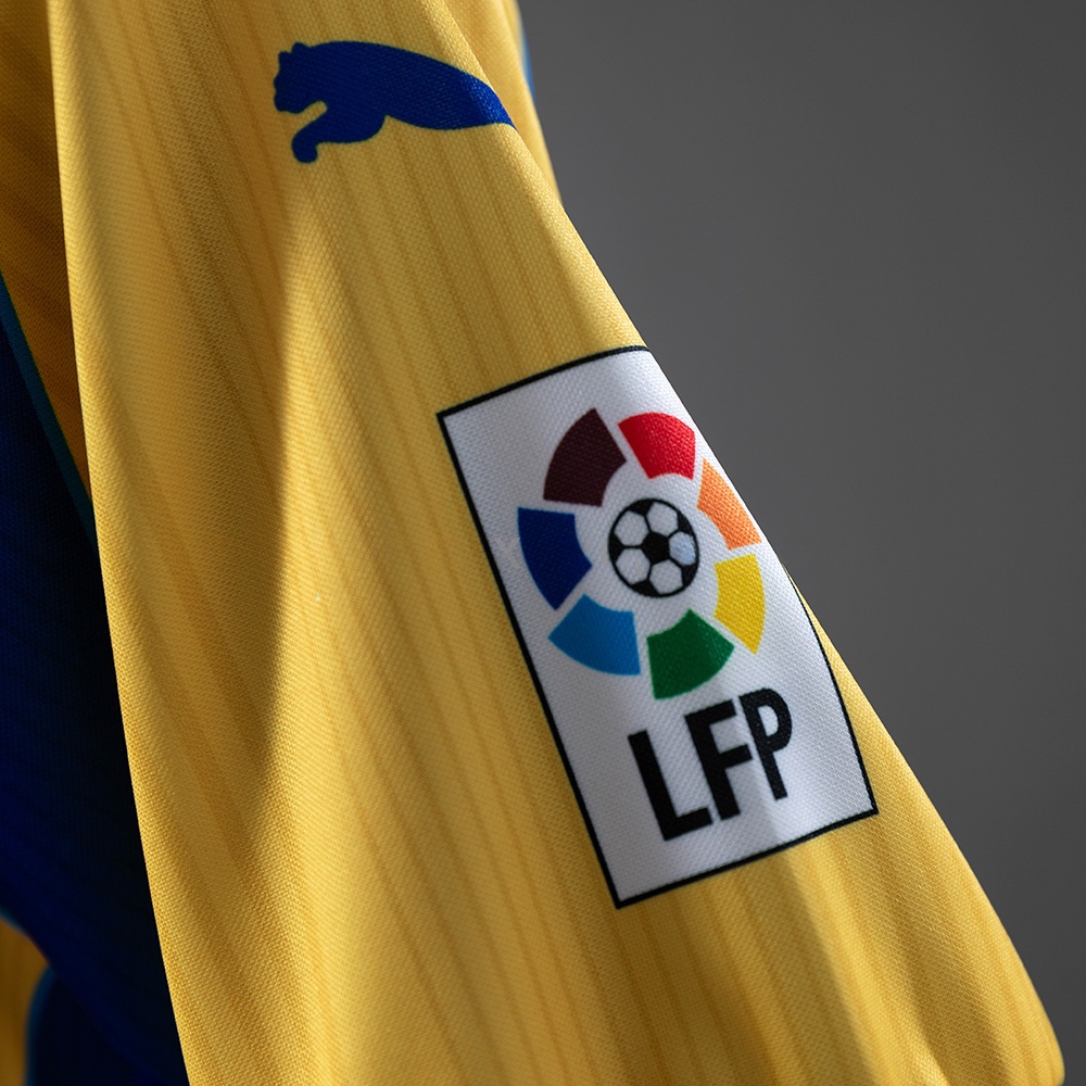 2000-01 LAS PALMAS HOME