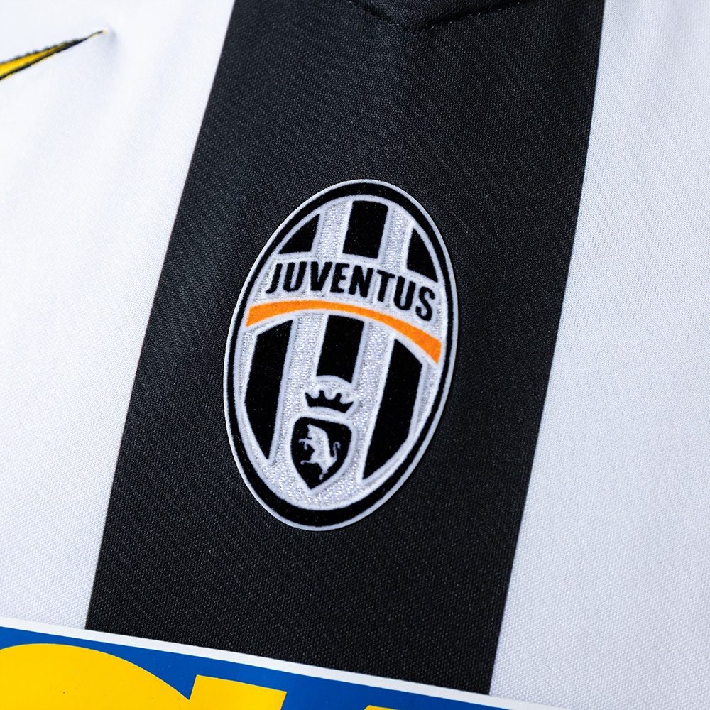 2004-05 JUVENTUS HOME