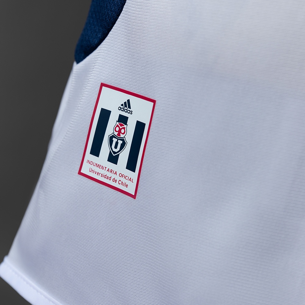 2003 UNIVERSIDAD DE CHILE AWAY