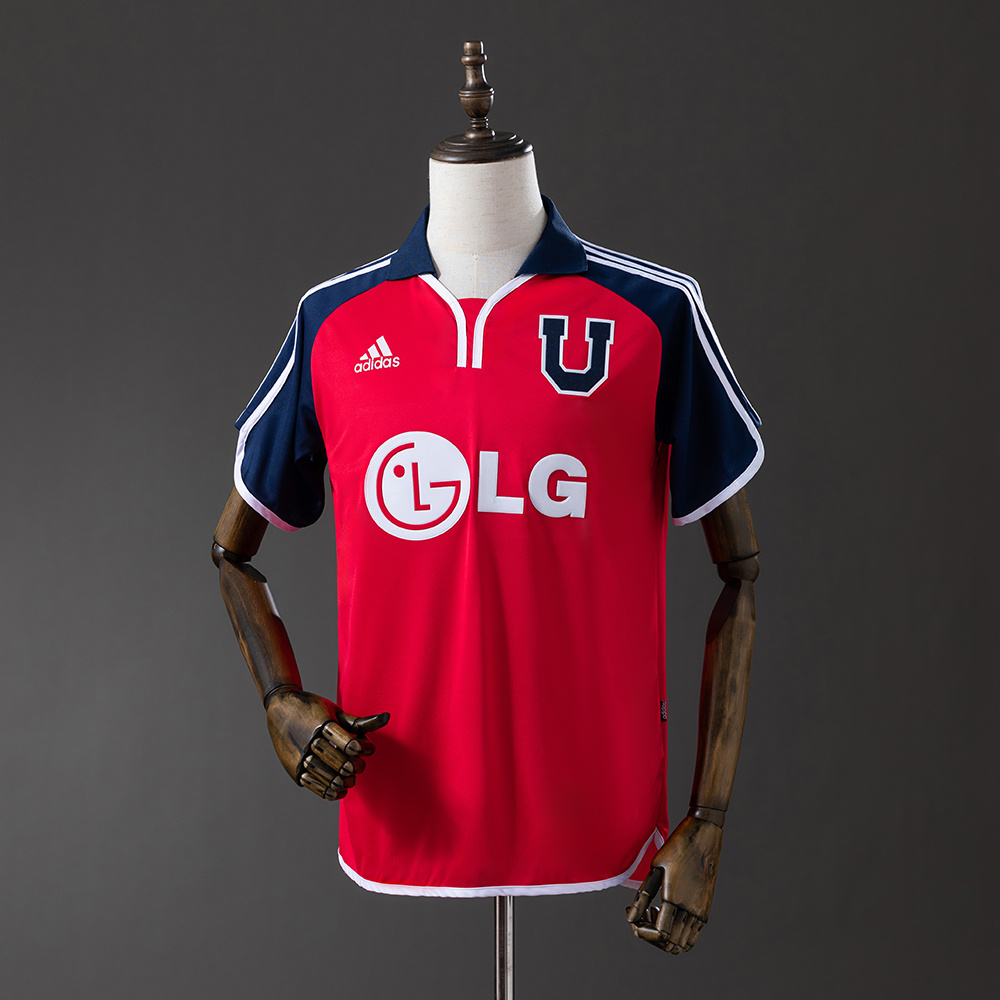 2001-02 UNIVERSIDAD DE CHILE AWAY