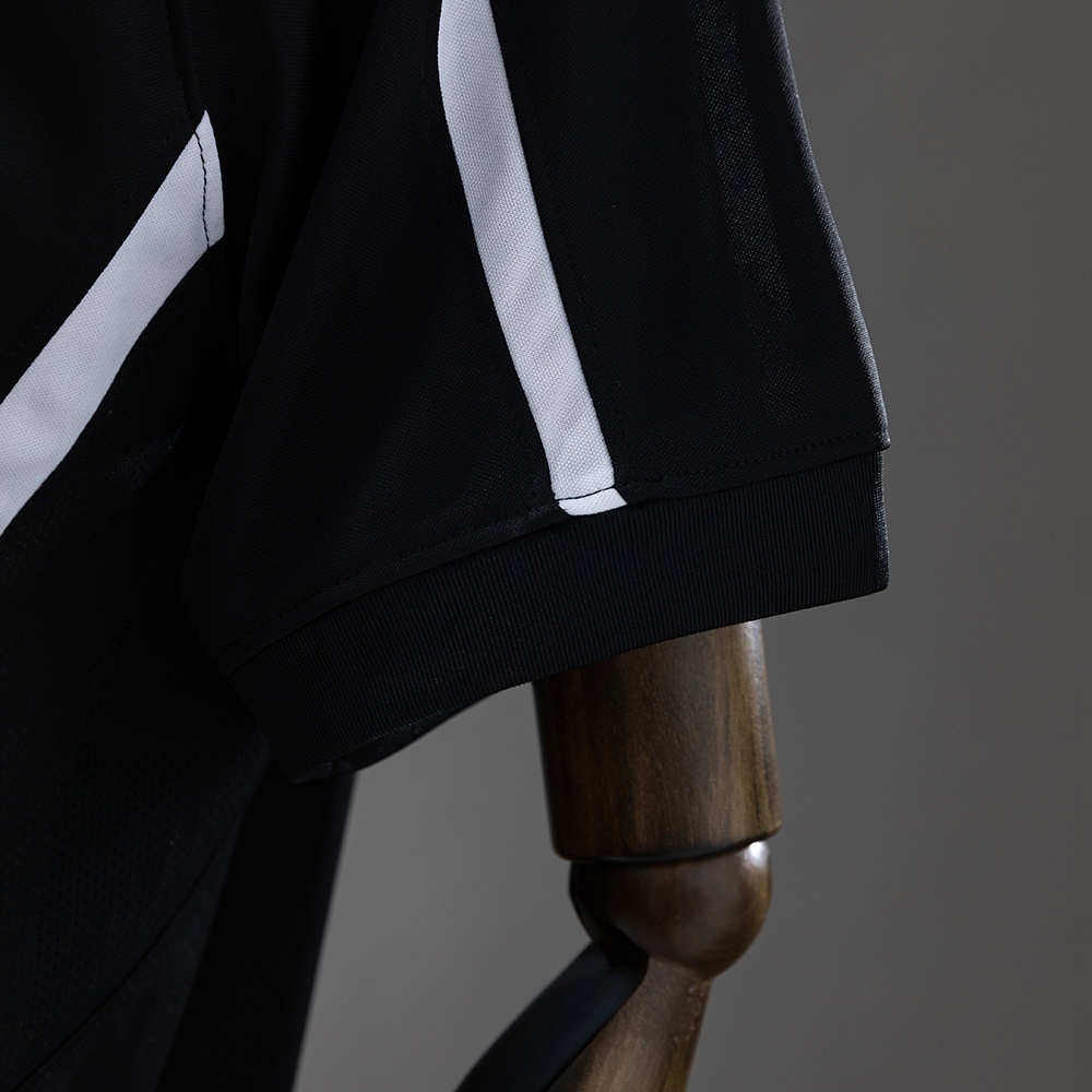 2005 COLO COLO AWAY