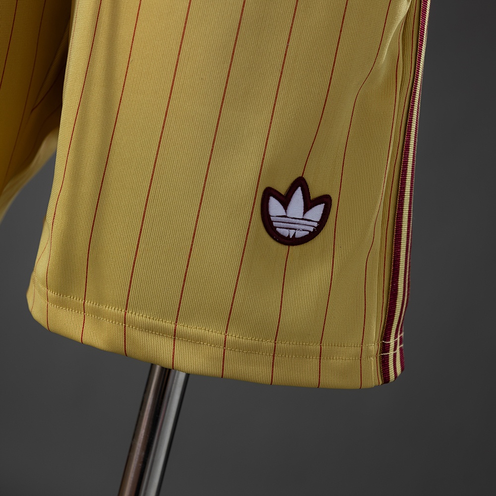 ARSENAL TERRACE ICONS SHORTS YELLOW