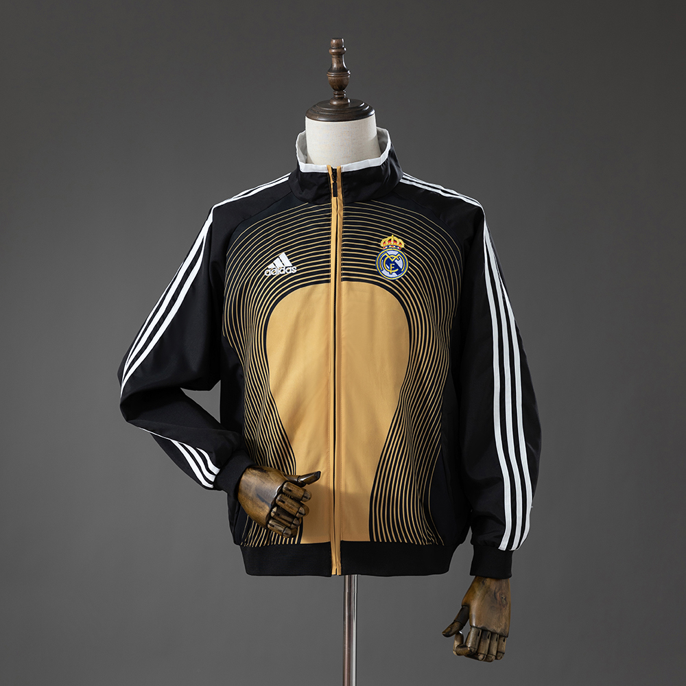 2006-07 REAL MADRID RETRO WINDBREAKER