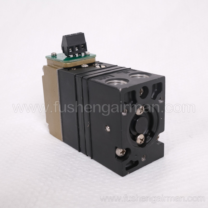 P8651A301 Fusheng ELLIOTT Centrifuge TT7800-401 (3-15) PSIG Electrical Converter