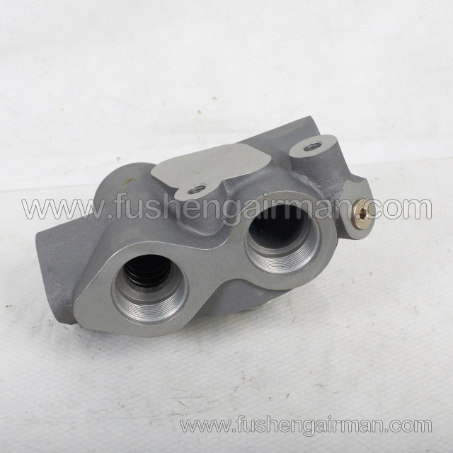 47723740001=47580426001=47615611001=2.270.3432.0925 Ingersoll Rand Temperature Control Valve Assembly 83°C