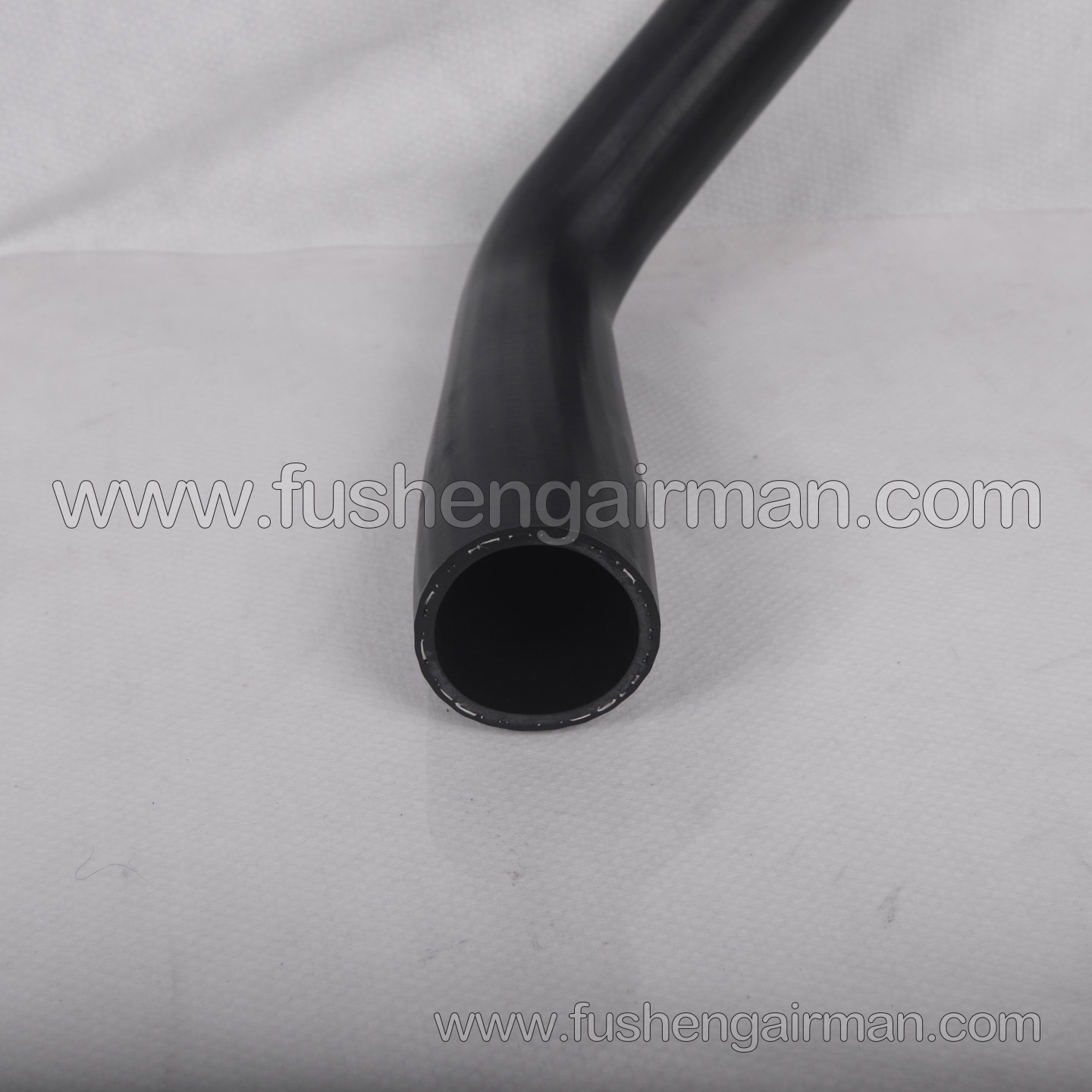 38524-76300 Fusheng Airman Mobile Air Compressor Genuine Water Inlet Pipe (PDSJ680S)