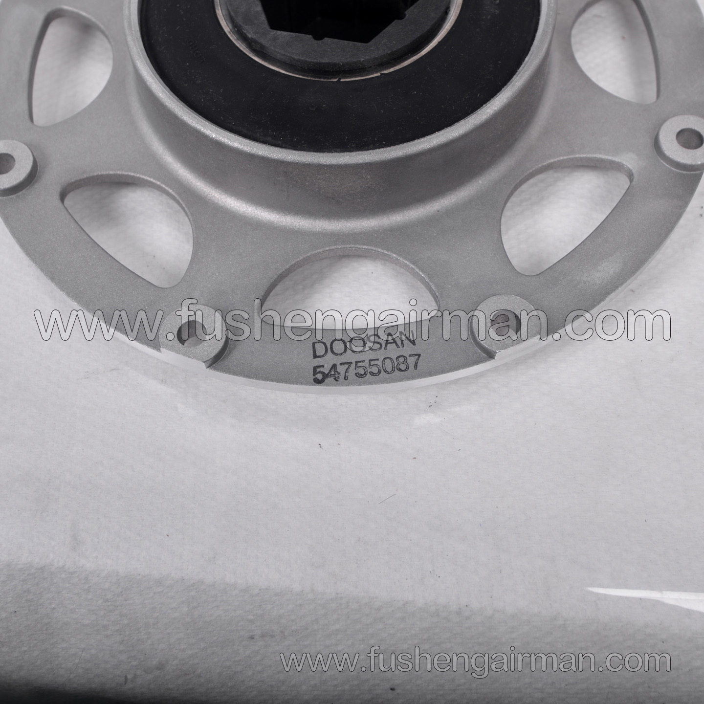 54755087 DOOSAN Mobile Air Compressor Genuine Spare Parts Coupling