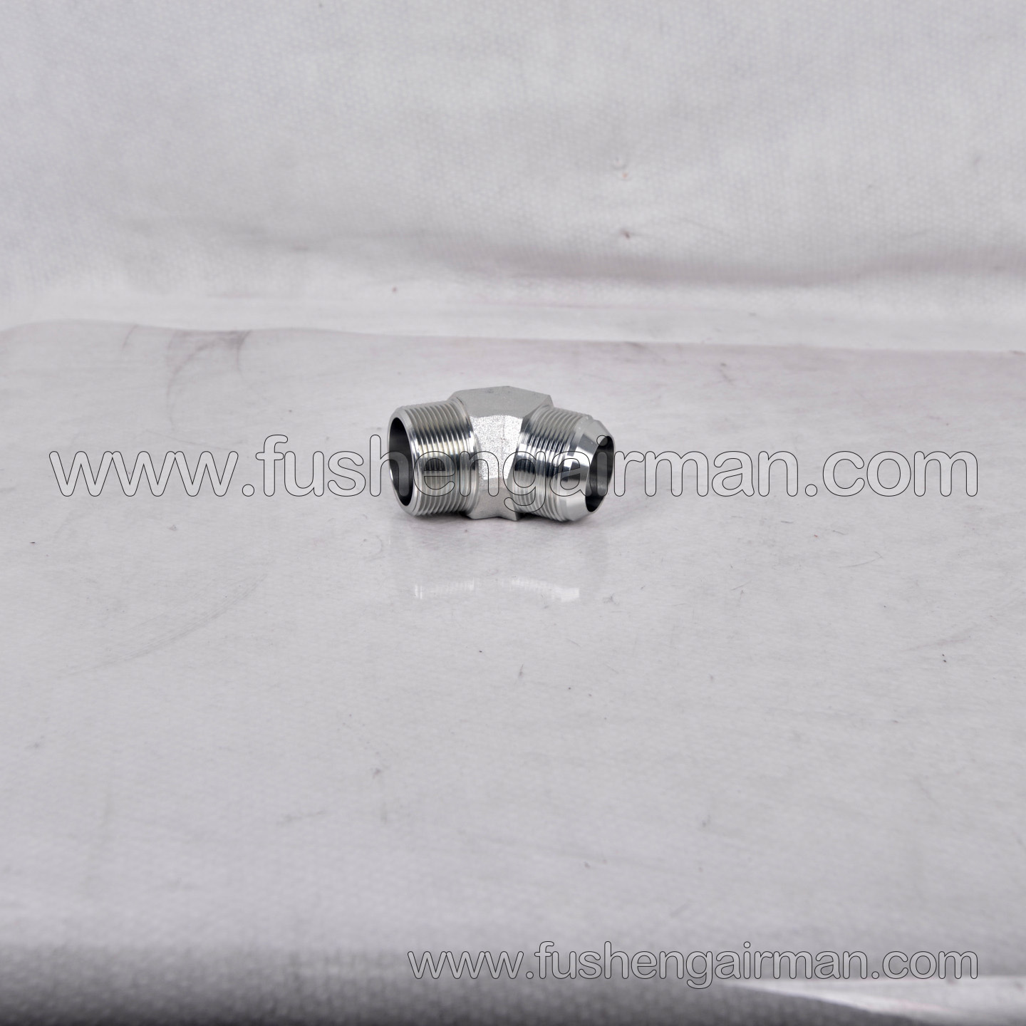 95937751 Ingersoll Rand Air Compressor Genuine 45° Connector NPT 1 1/2-1.875-12UNF