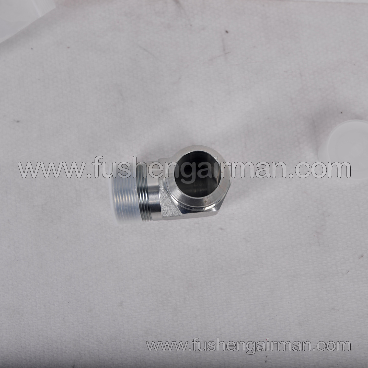 95949749 Ingersoll Rand Screw Air Compressor Genuine Parts Pipe Fitting Right-Angle Connector