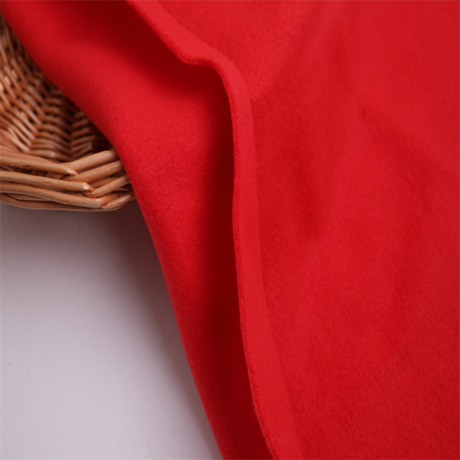 anti pilling 100% poly brushed knitting fabric for lining and blanket China factory