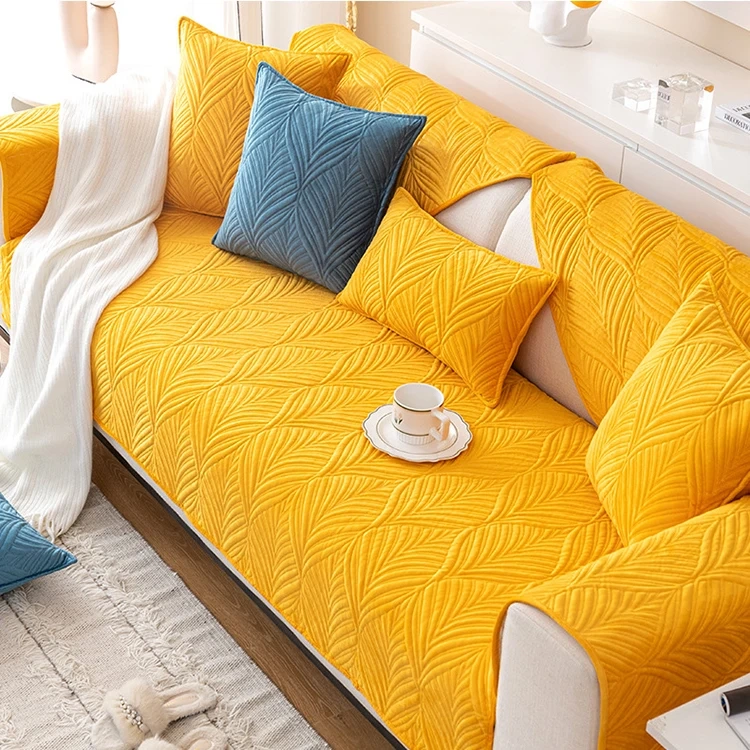 Modern Concise 100% Polyester Cosy Plush Non-Slip Quilted Sofa Covers For Living Room