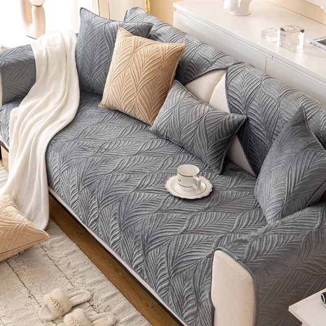 Modern Concise 100% Polyester Cosy Plush Non-Slip Quilted Sofa Covers For Living Room