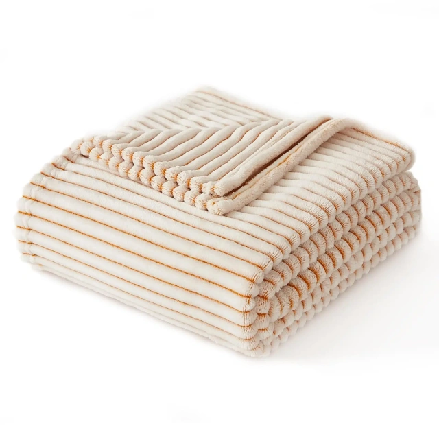 Wholesale Light Luxury 280gsm striped jacquard flannel Blanket for bed sofa Casual Nap Throw can make pillow Mustard Yellow