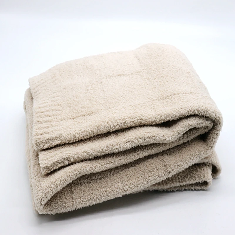 Wholesale Throw Blankets Flannel Blanket Pattern Soft Throw Blanket For Couch,Bed,Sofa Luxurious Warm And Cozy For All Seasons