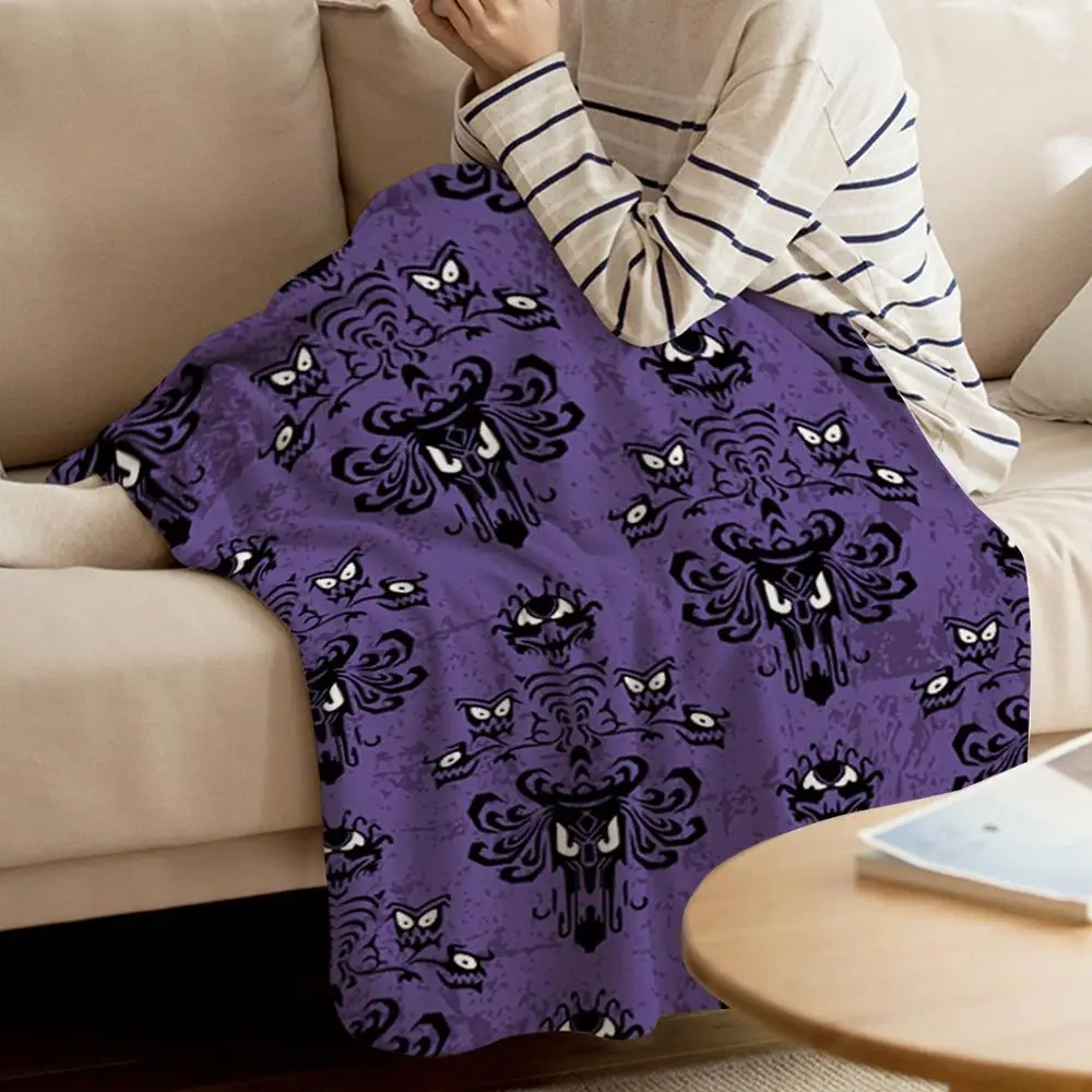 Hotsale Flannel Fleece Throw Blanket for Sofa Couch Bed Halloween Haunted Mansion Soft Cozy Lightweight Blanket for Adults/Kids