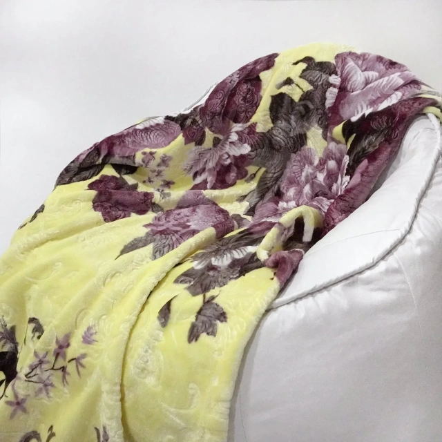 100% polyester Flower Printing Flannel Blanket - Soft Warm and Cozy Blanket - Great for Home Decor