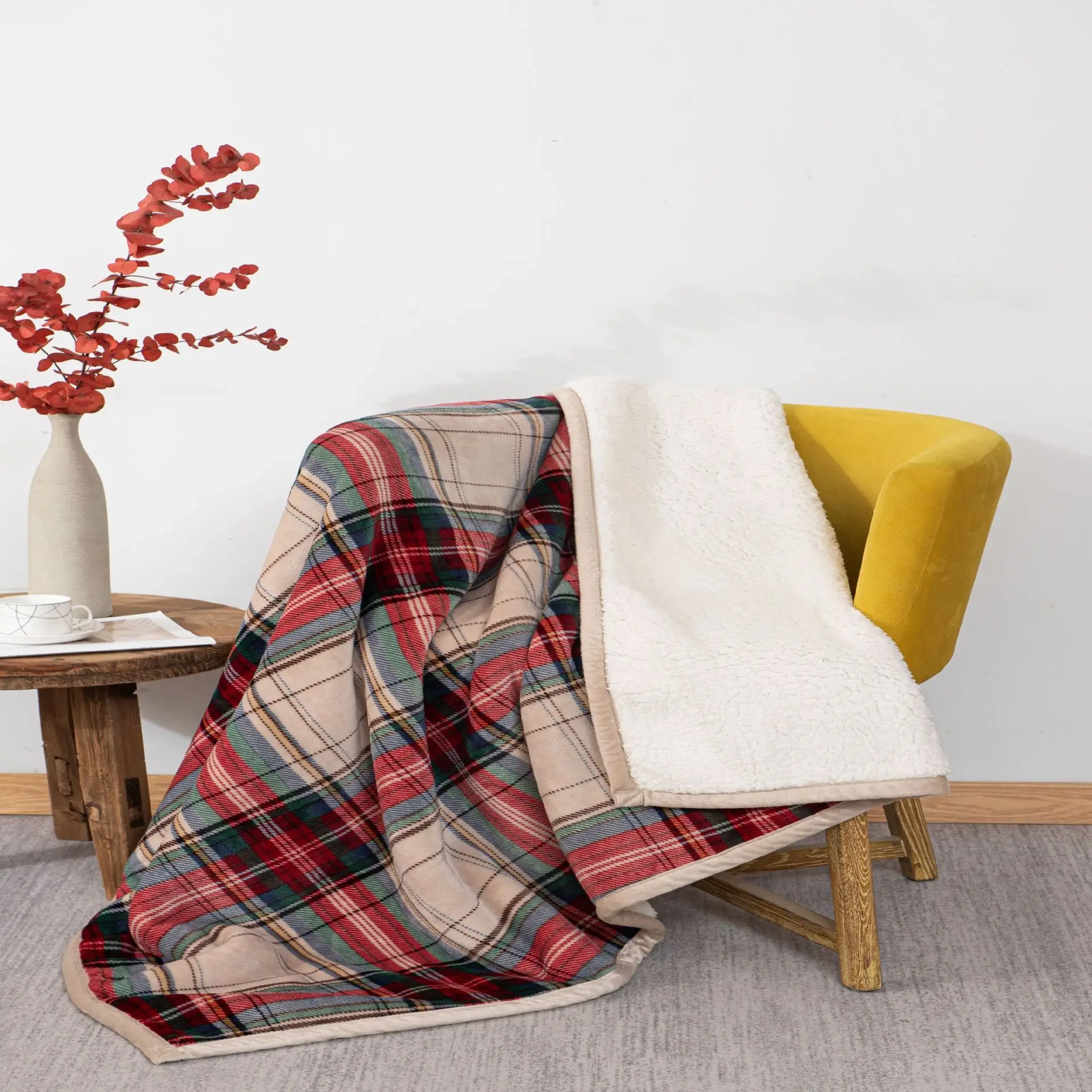Wholesale Winter Flannel Blanket Thickened Striped Sherpa Washable Soft Nap Blanket Luxury Plaid Blanket For Bed Sofa