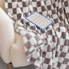 Wholesale Super Soft High Quality Flannel Fleece Checkered Pattern Throw Blanket Plush Checkerboard Blankets For Home