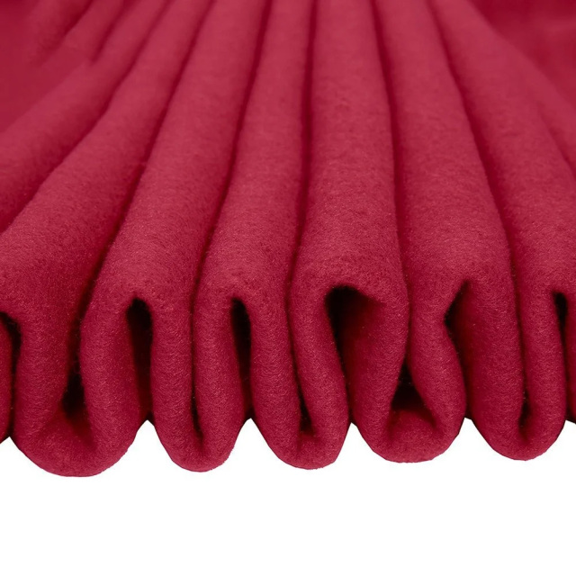 Customized size and logo high quality winter polar fleece blanket 100% polyester