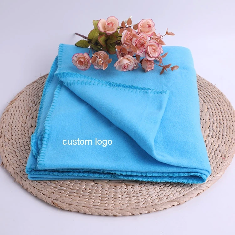 Customized Polyester Fleece Blanket with Silk Print Logo Camping Travel Portable Throw Blanket For Promotion