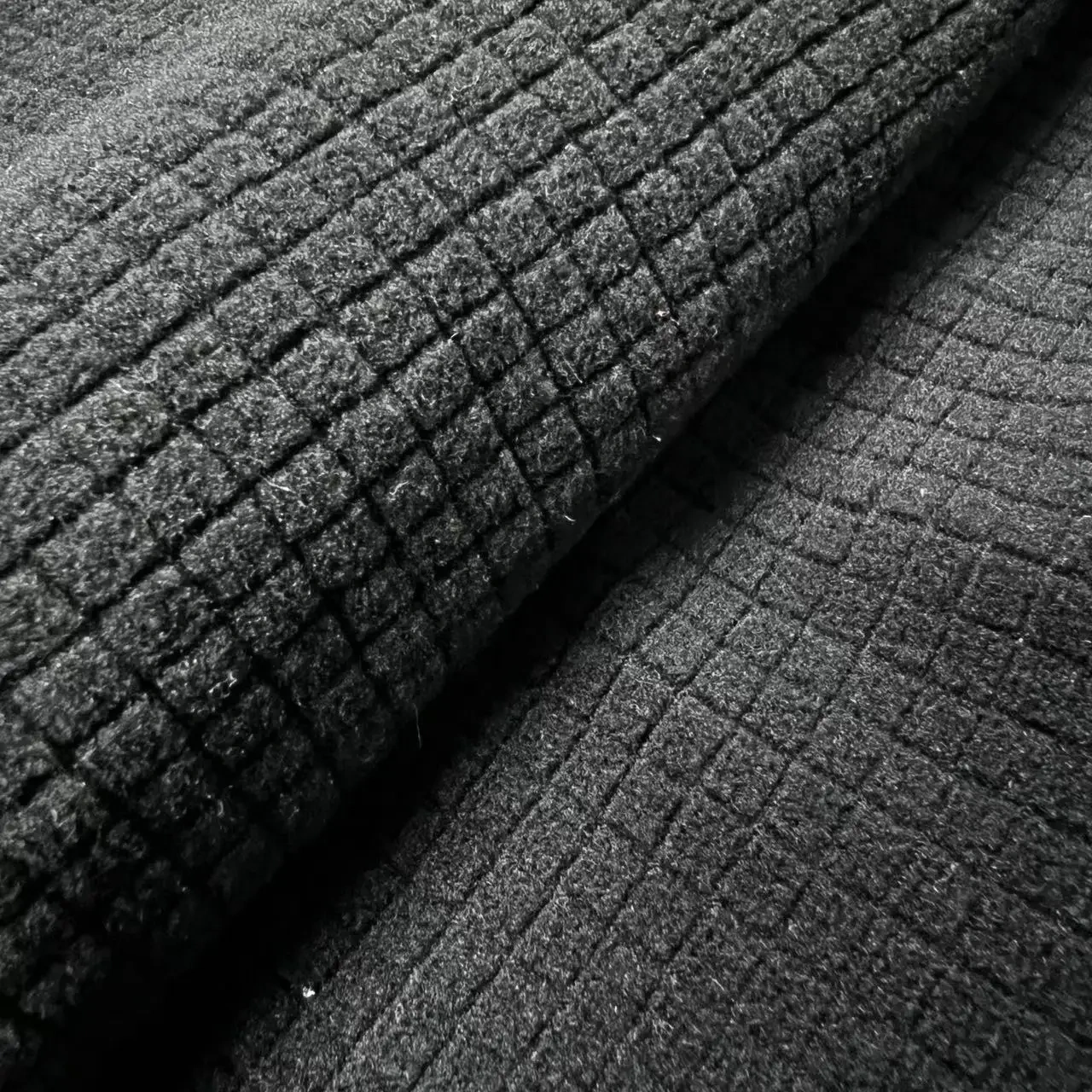 China manufacturer Durable free-stretch grid polar fleece for home textile sofa cover