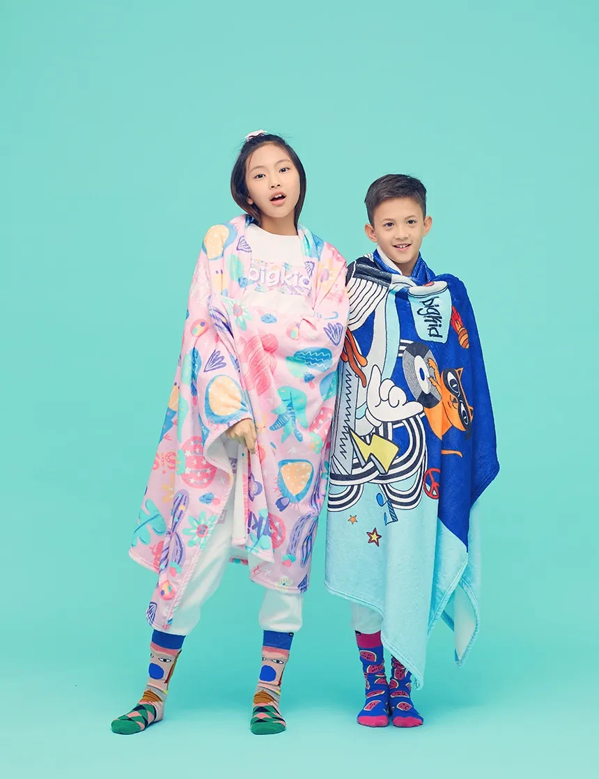 OEM custom printing flannel fleece kids cozy tv blankets