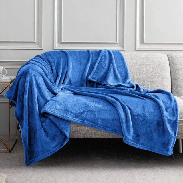 factory custom super soft 100% polyester plush flannel fleece winter bedding blanket