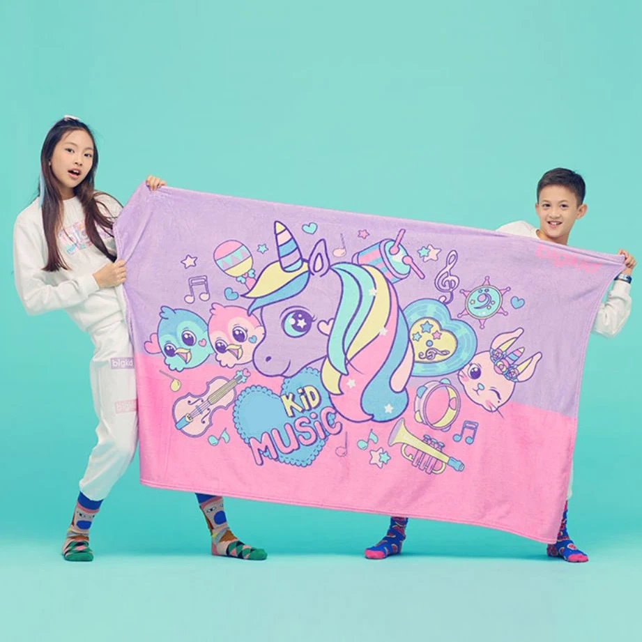 OEM custom printing flannel fleece kids cozy tv blankets