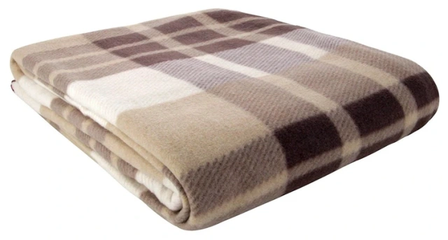 TARTAN CHECK POLAR FLEECE BLANKET