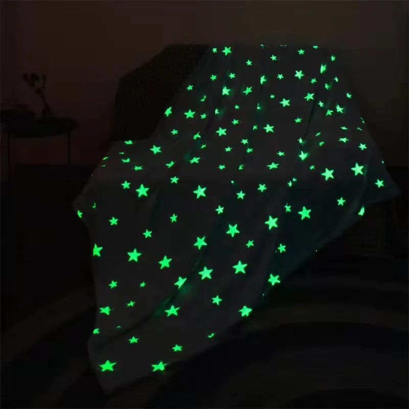 Cheap wholesale christmas glow in the dark winter small fleece throw blankets queen size soft fuzzy kids blanket manufacturer